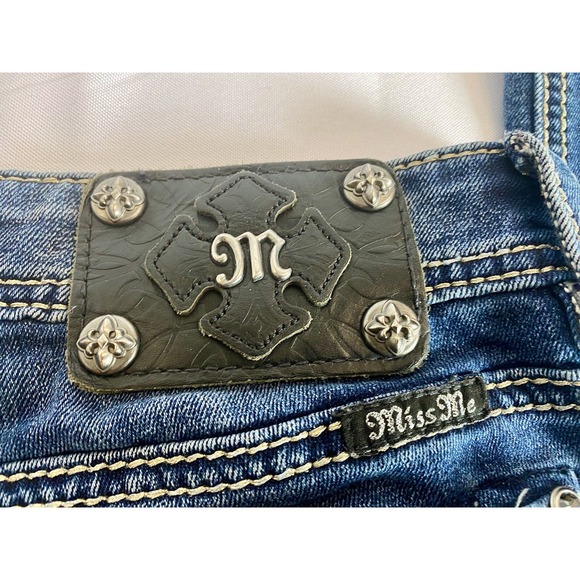 Miss Me Women's Size 27 Skinny Jeans‎ Bling Red Embroidery Back Pockets JP5567G4 - Picture 11 of 11